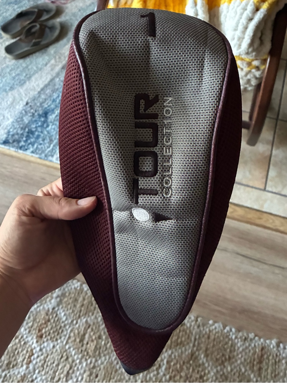 Men's Shoe Sleeve in Burgundy and Gray